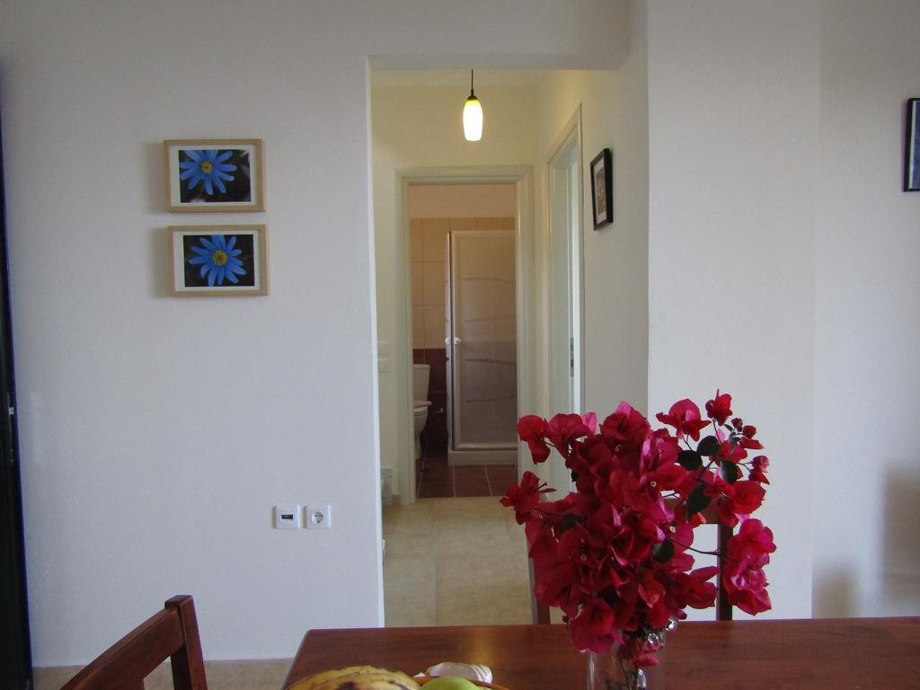 Beach Two Bedroom Maisonette With Sea View * Barbati