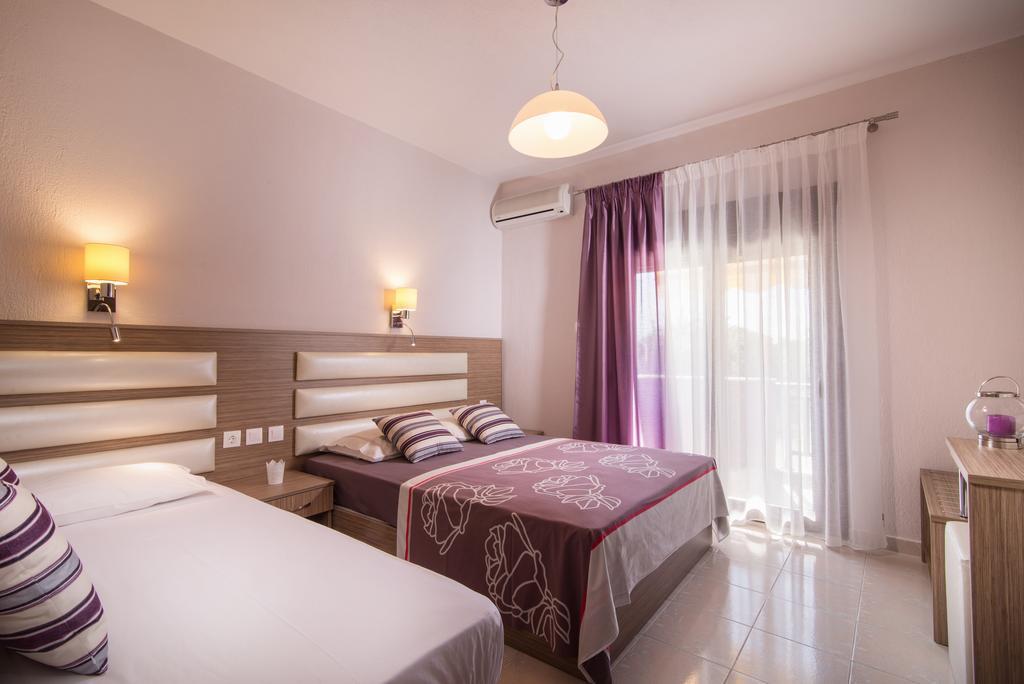 Tsamakdas House 2*