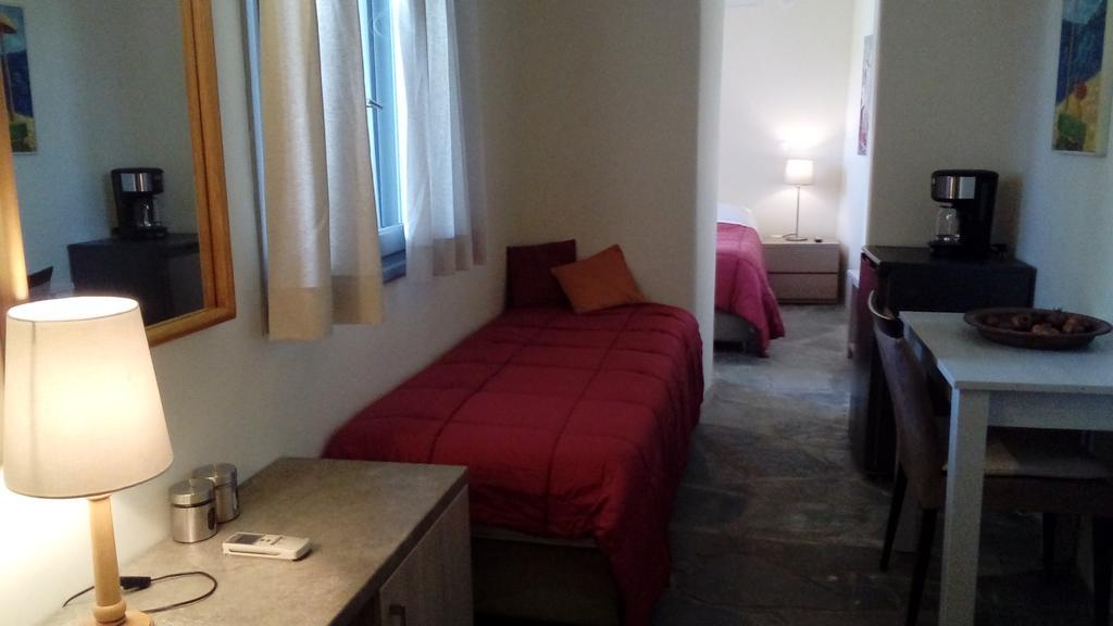 Aigaion House Guest house