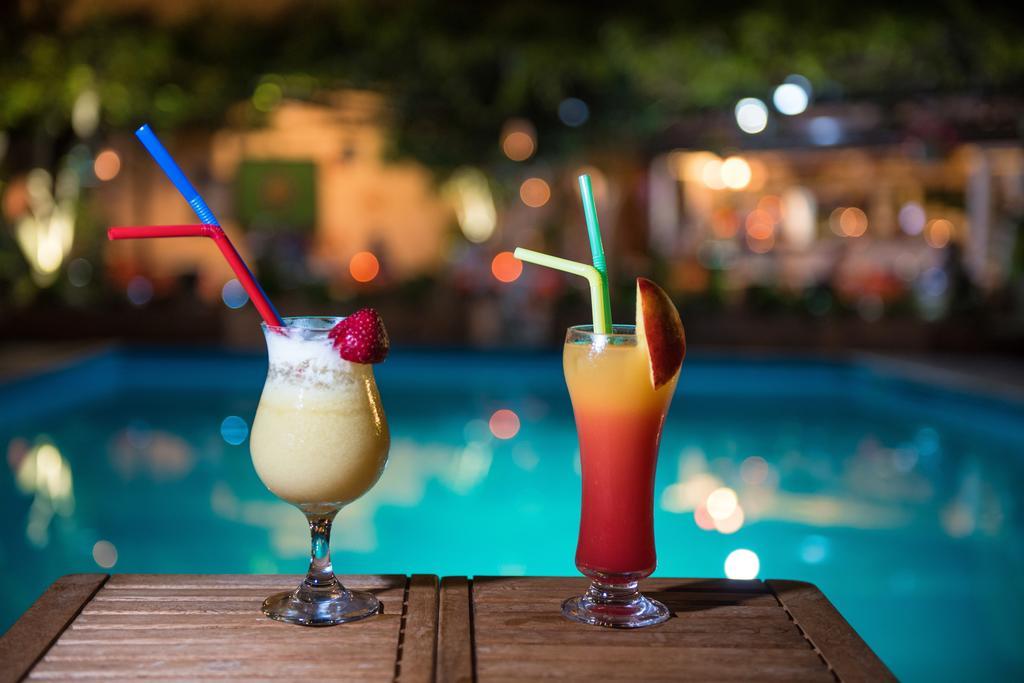 Aparthotel Argo Pool & Bar