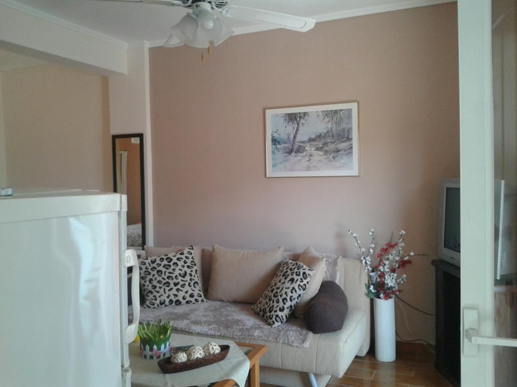 Peramos Apartment *