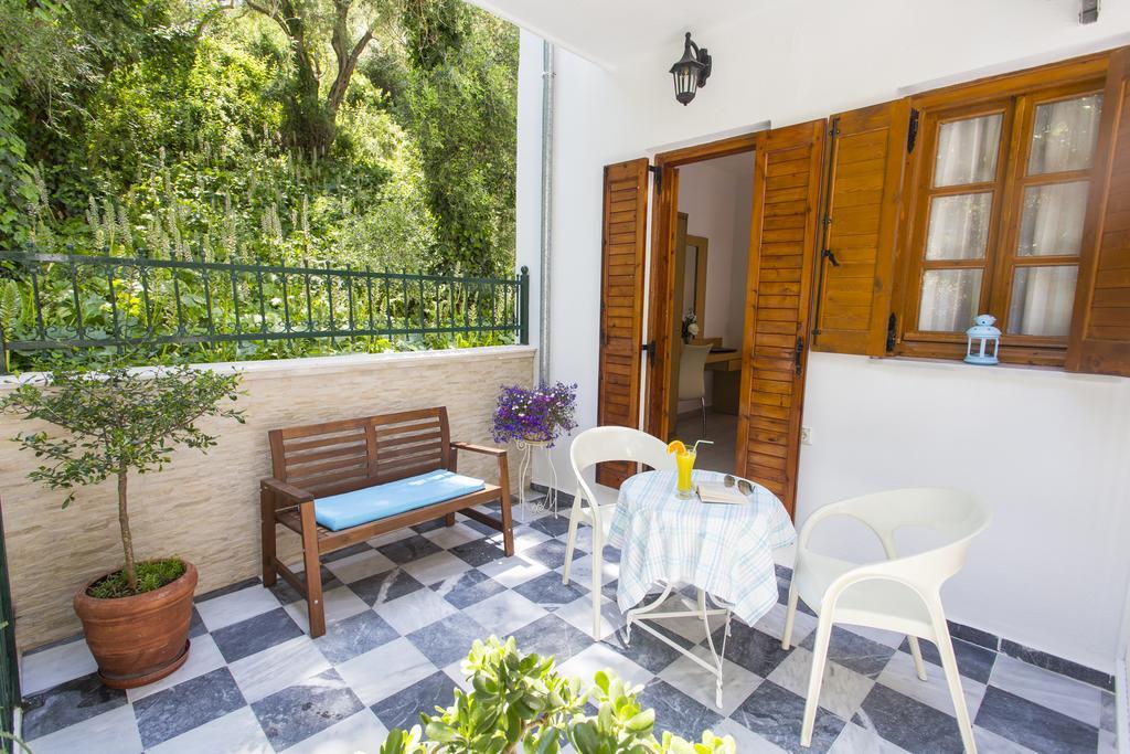 Akanthus - Ex Vergos Pavlos Apartment Parga