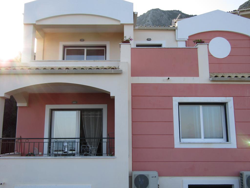 Beach Two Bedroom Maisonette With Sea View Barbati