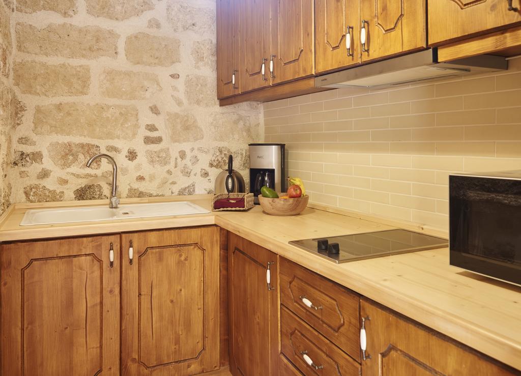 Helios Garden Boutique Apartments *