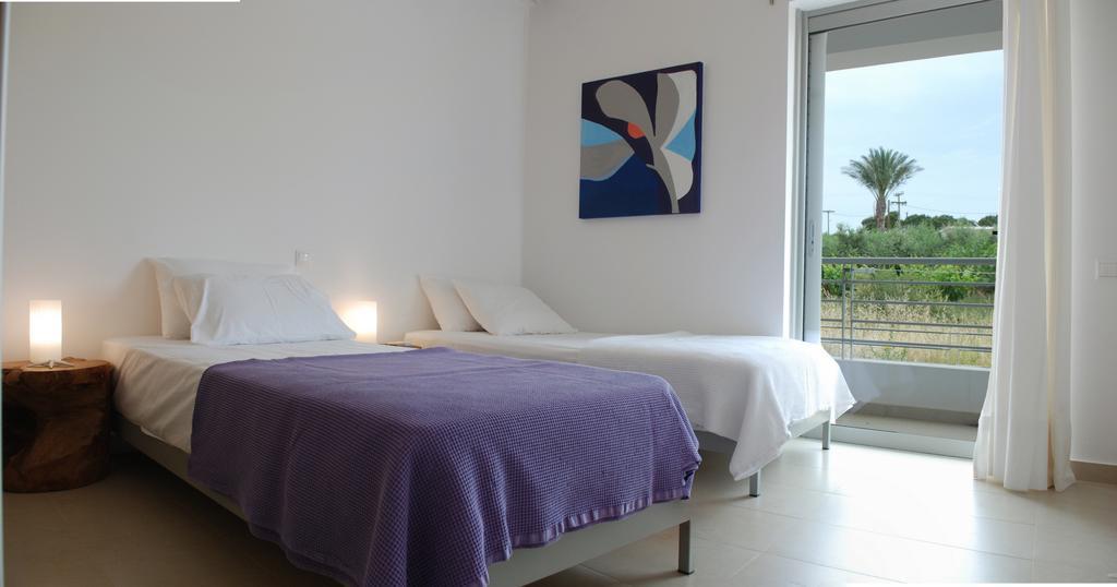 Ilios H&e House Apartment