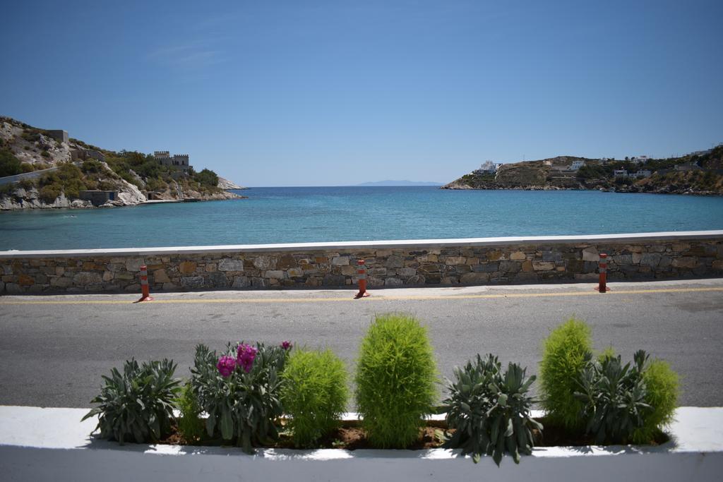 Vari Beach Hotel Vari (Syros)