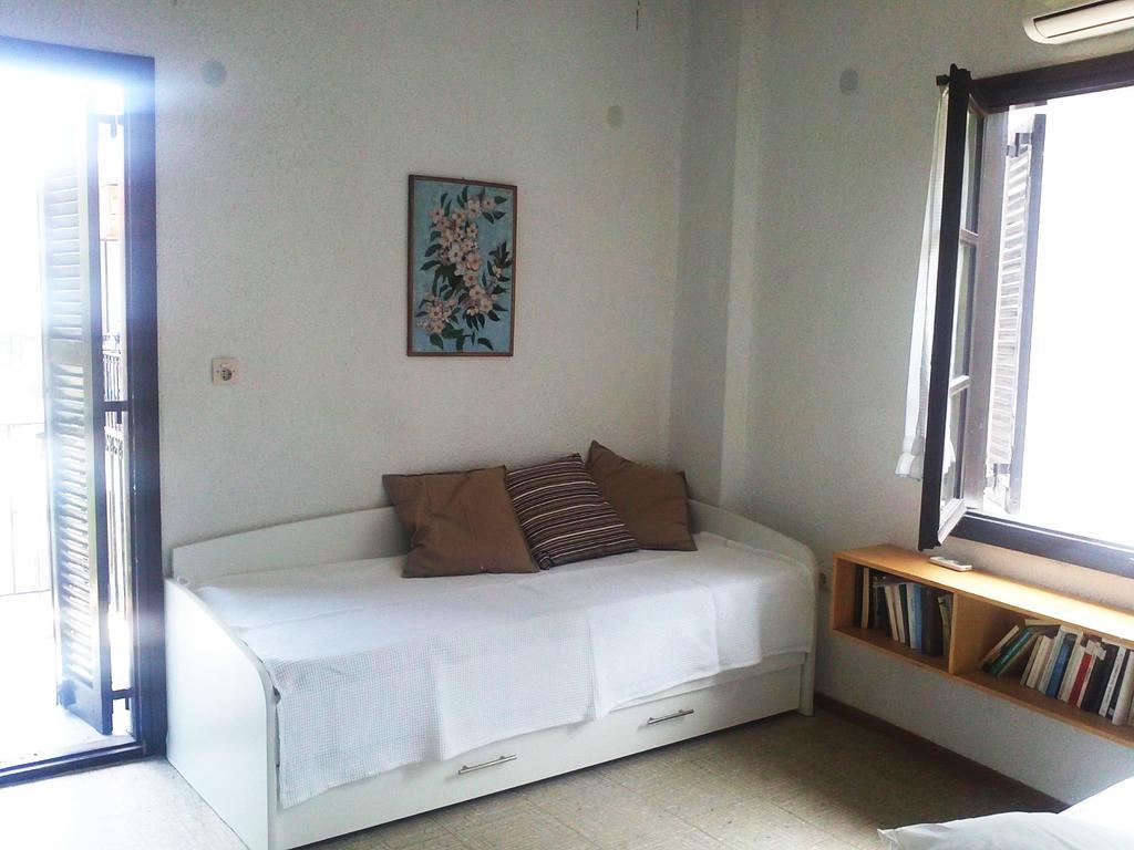 Charming Maisonette Apartment *