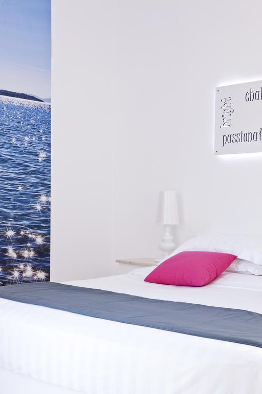 Acqua Vatos Santorini Kamari (Santorini)