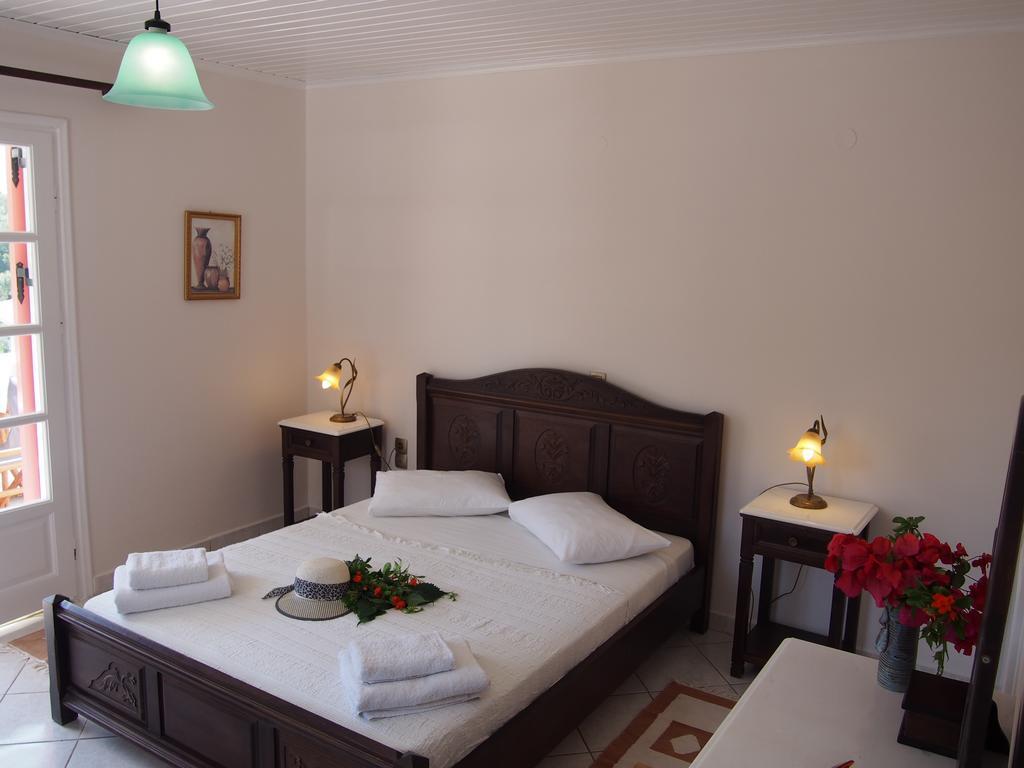 Eolos With Private Parking Agios Nikitas