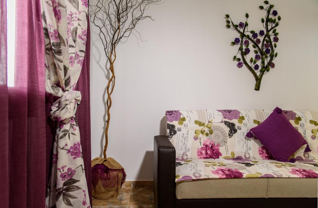 Simon King Apartment *