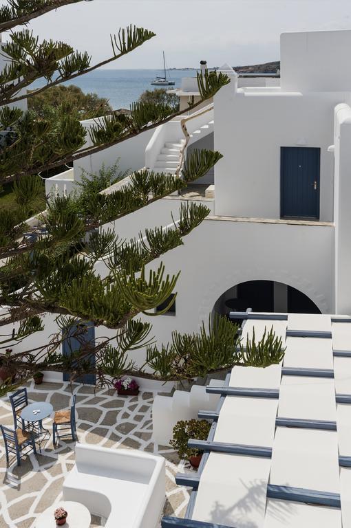 Magginas * Parikia (Paros)