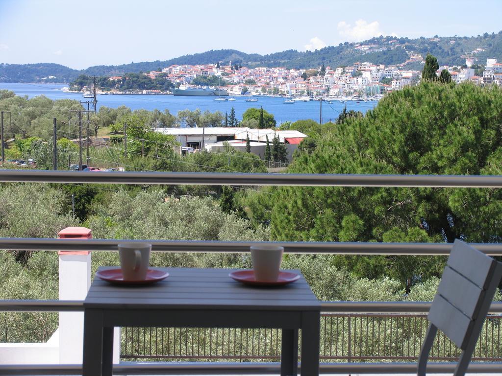 Lagoterra Skiathos Town