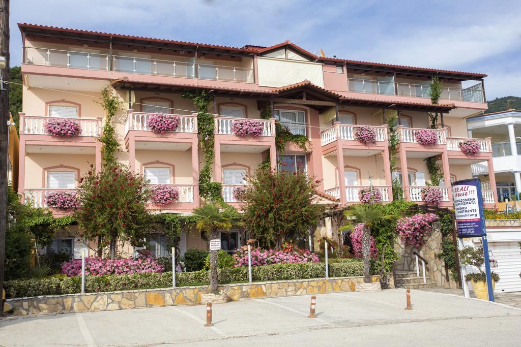 Korali House Apartment