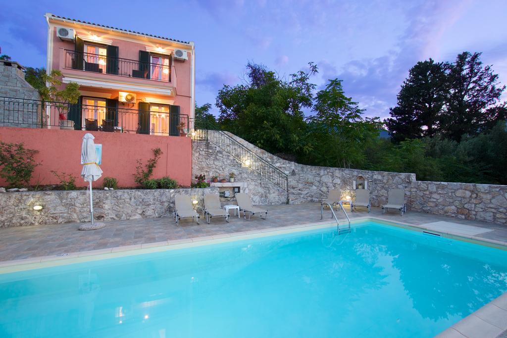Villa Superb With Private Pool Peaceful Location *