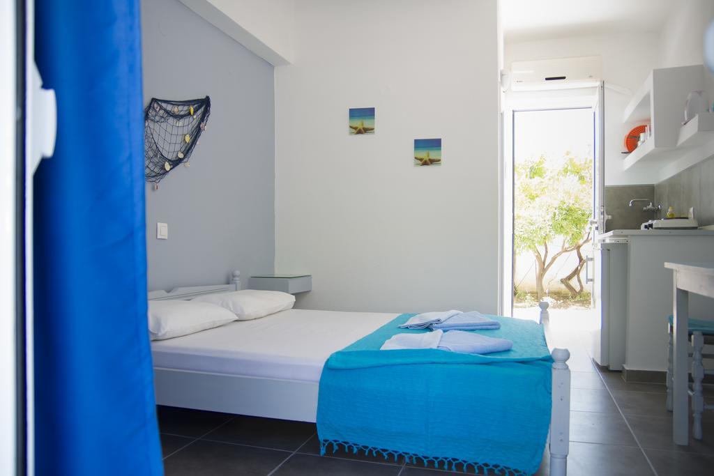Antomar And Studios Aparthotel 3*