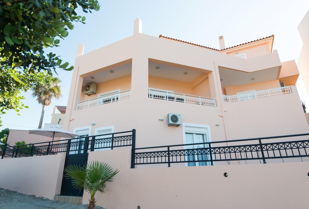 Diogenis Villa