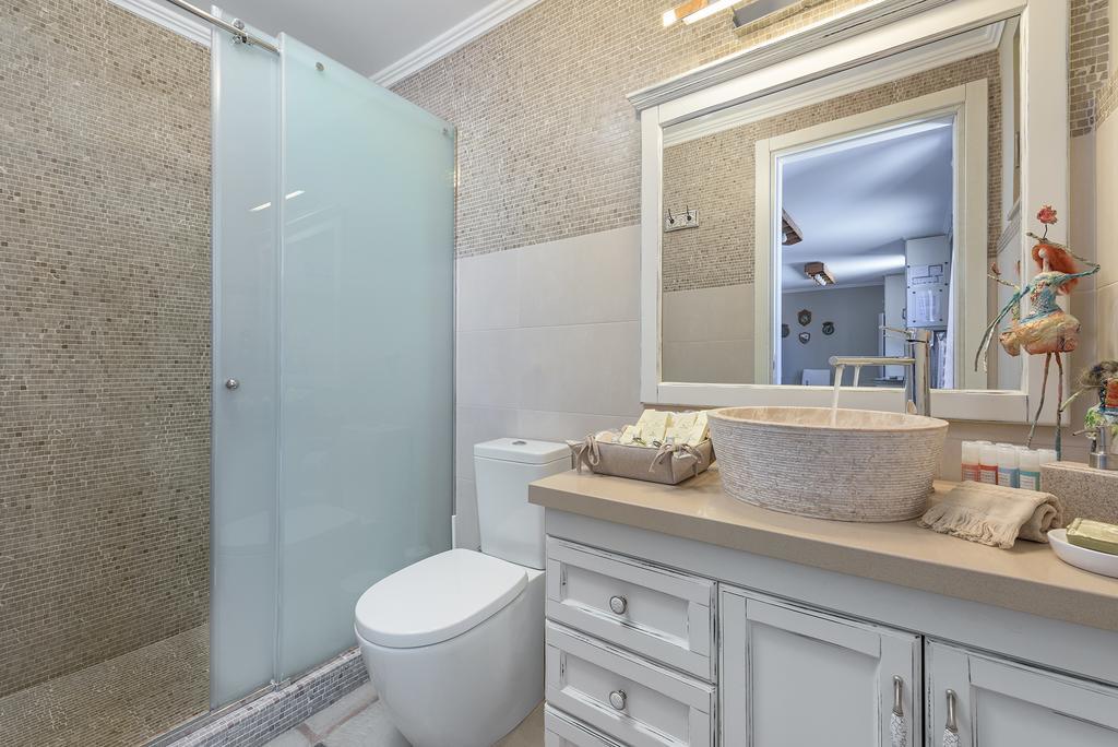 Admiral's House Villa Chalki Town