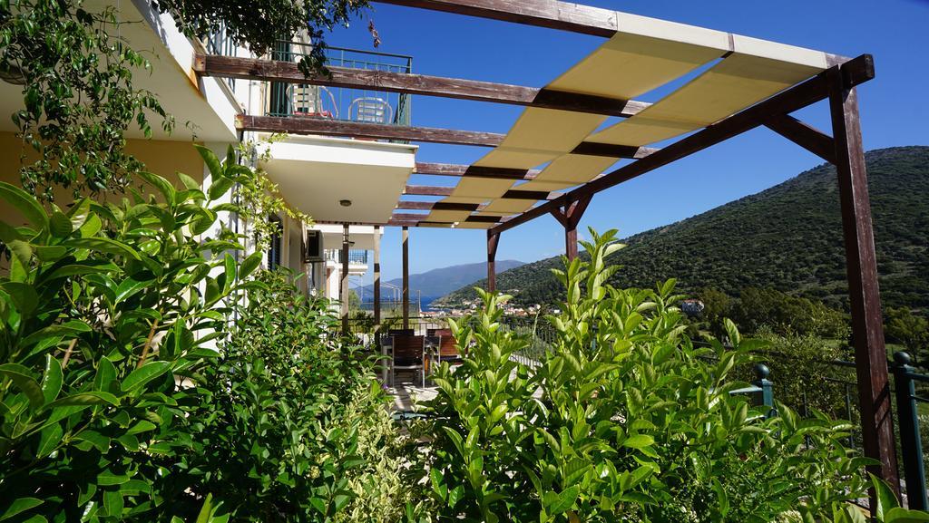 Nikos House Apartment