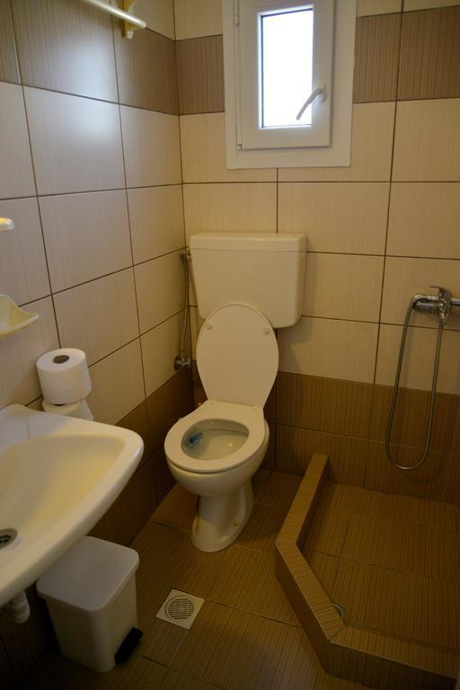Guest house Xrissi Ammos Agia Kiriaki Beach (Milos)