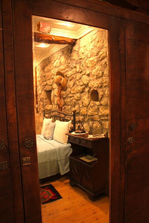 The Stone House Asprogerakata