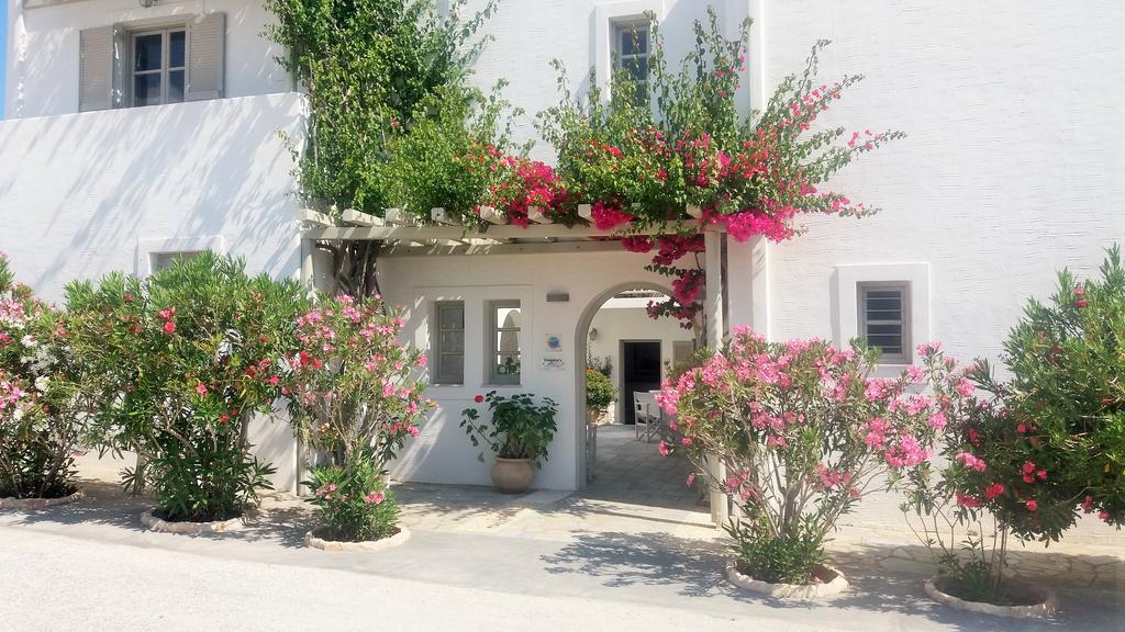 Aparthotel Despina's Mare Naousa (Paros)