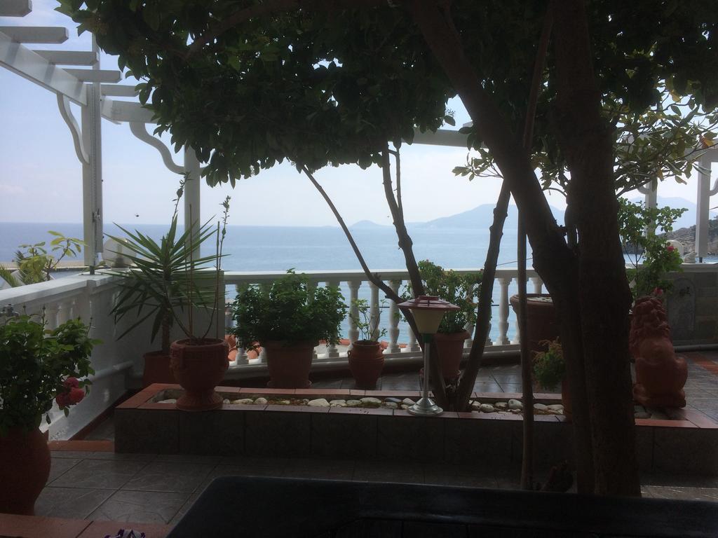 Studios Loukia * Kokkari