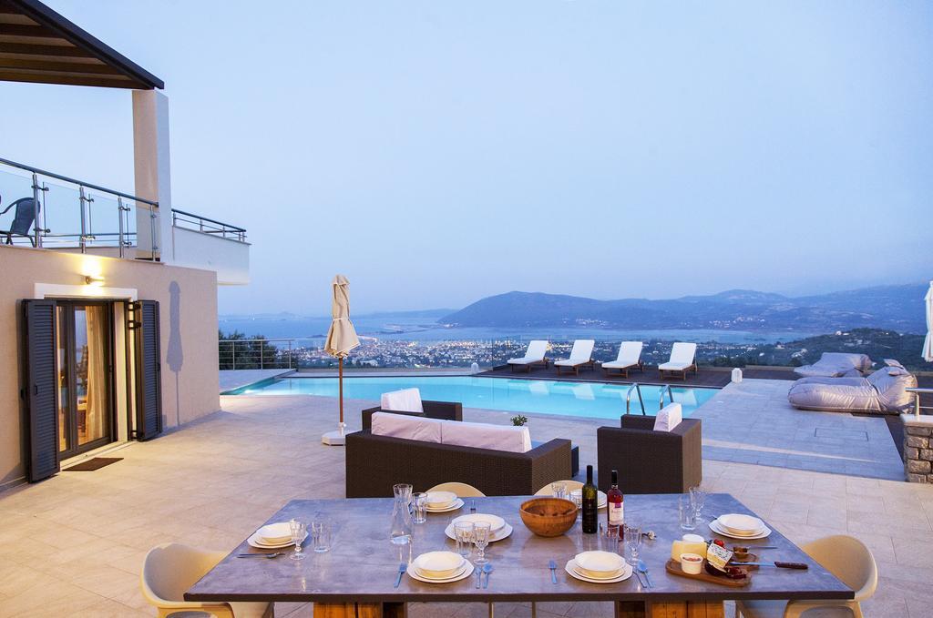 Alivia Lefkas Luxury Apolpaina