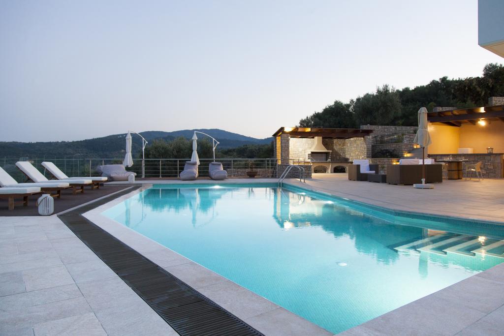 Villa Alivia Lefkas Luxury Apolpaina