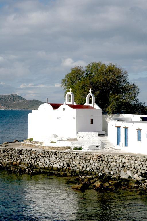 Mykonos Moussa