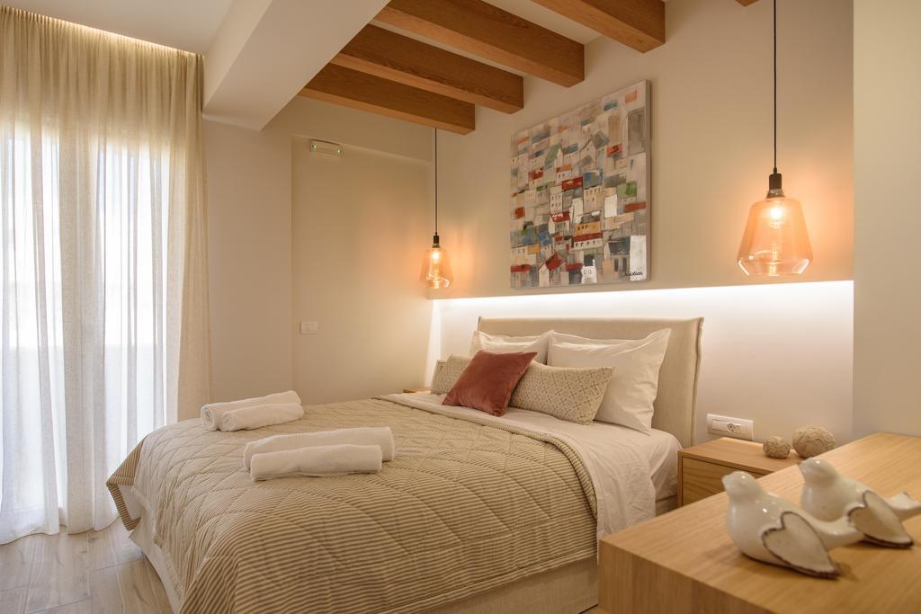Tarsia Homes & Suites *