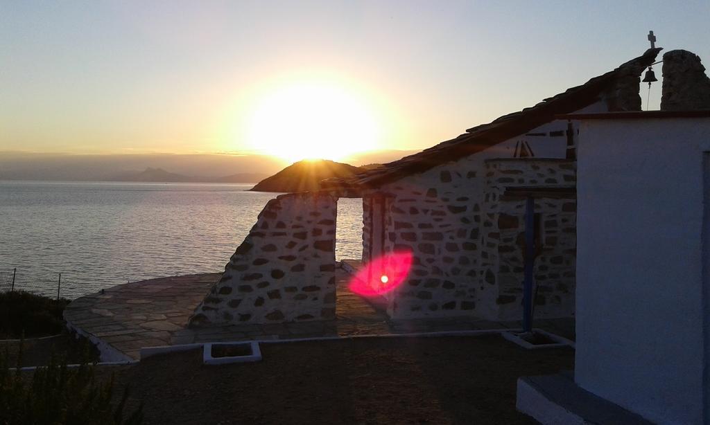 Fotinos House Guest house