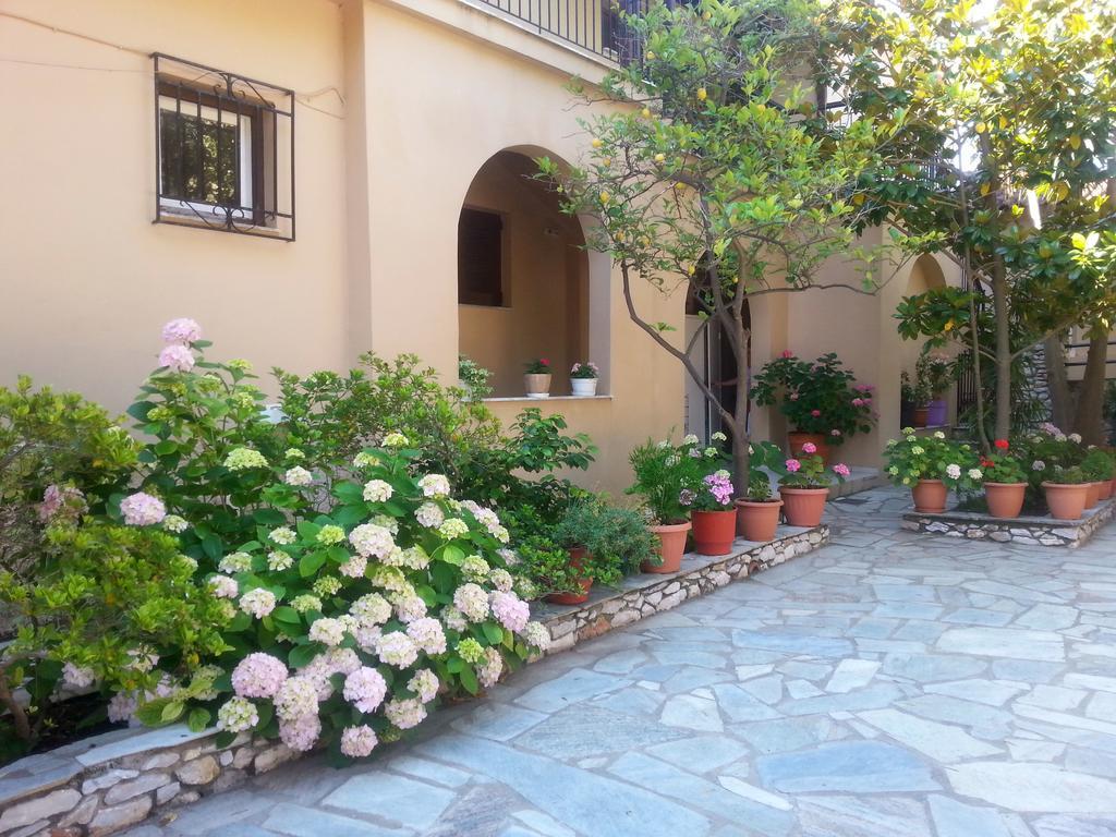 Apartment Maria Skiathos Town