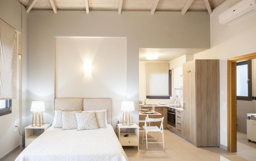 Alivia Lefkas Luxury