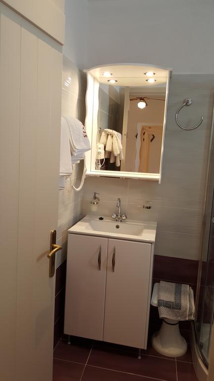 Hotel Anixis Naxos City