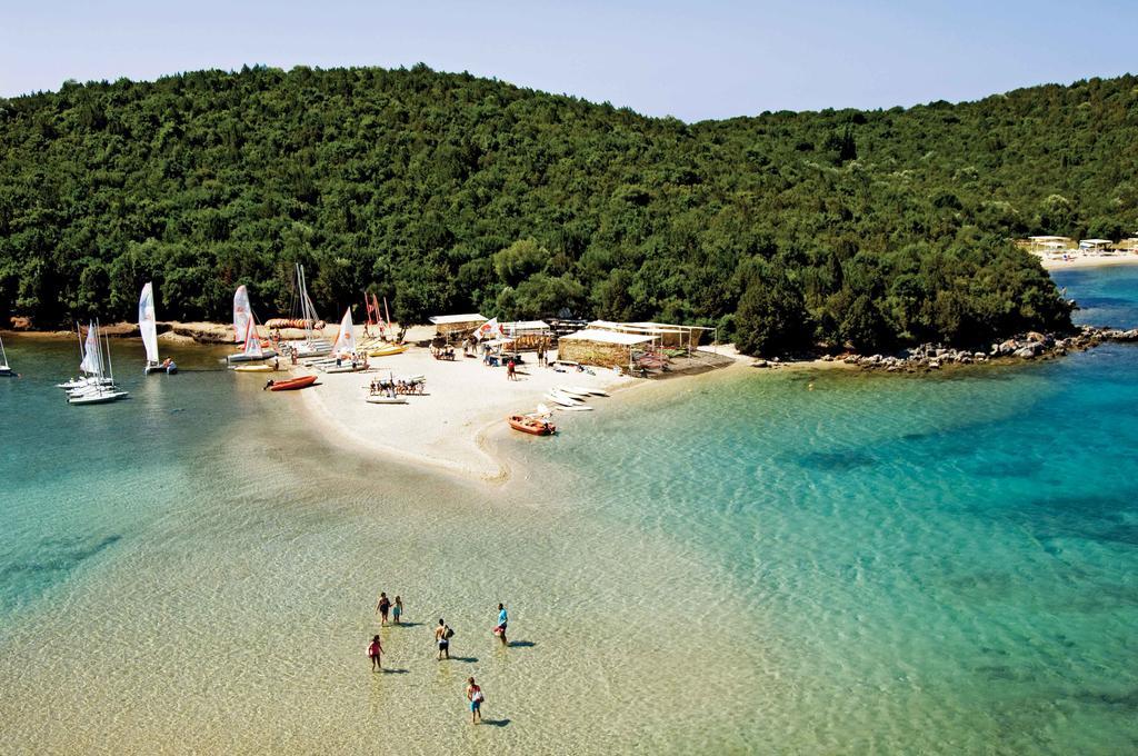 Niriides Luxury Apartment