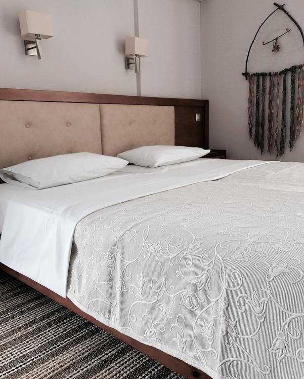 Calypso Aparthotel 2*