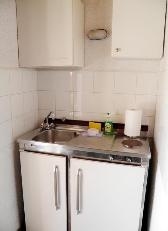 Apartment Akis *