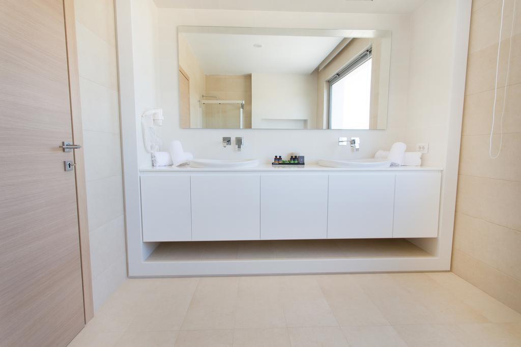 Thea Sunrise Luxury *