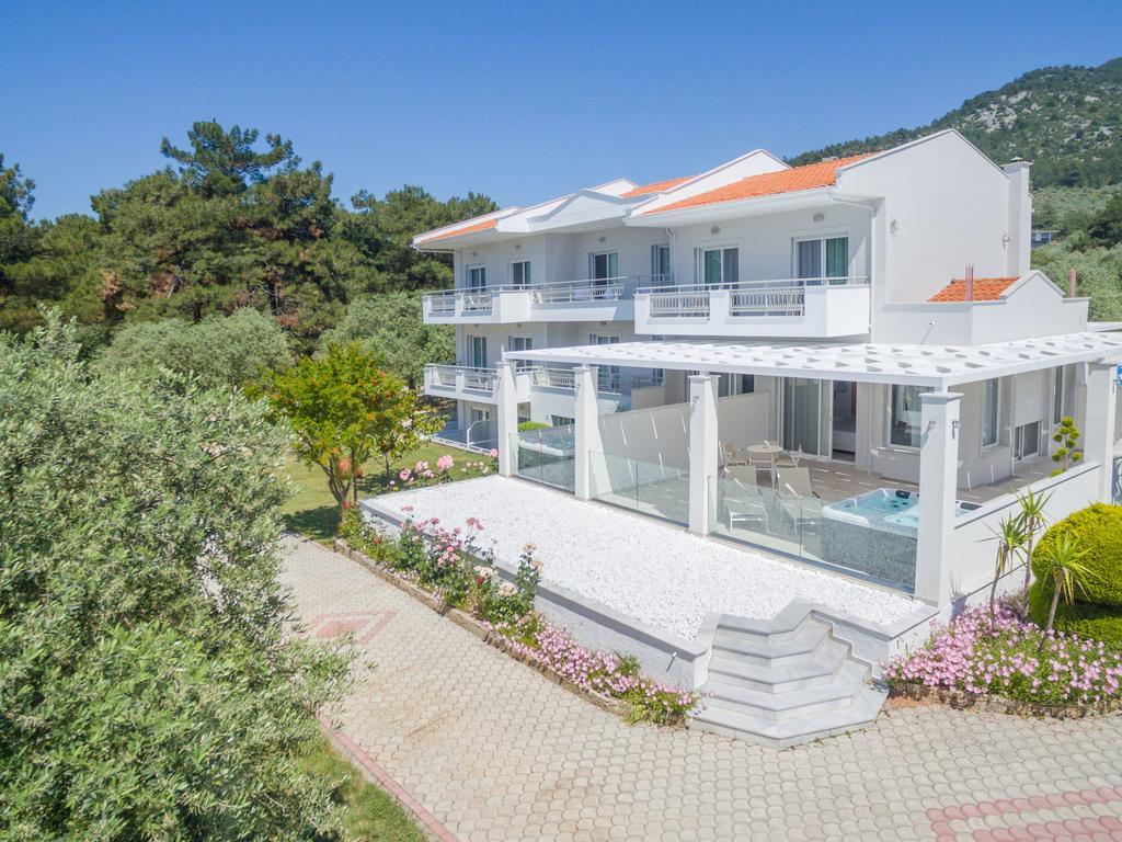 Akti Belvedere Color & Essence Skala Rachoni (Thasos)
