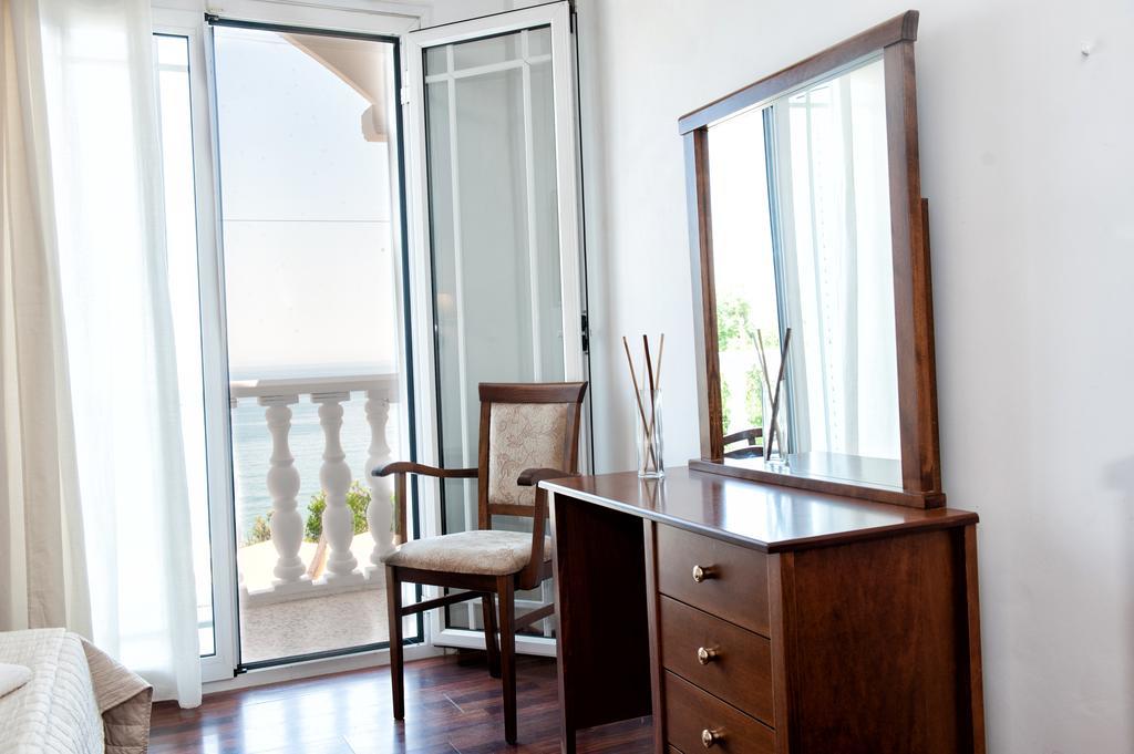 Hotel Golden 3*