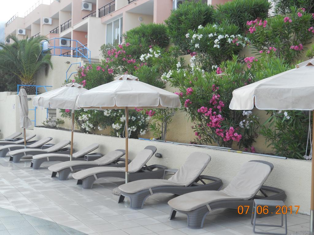 Plaza Hotel 3*