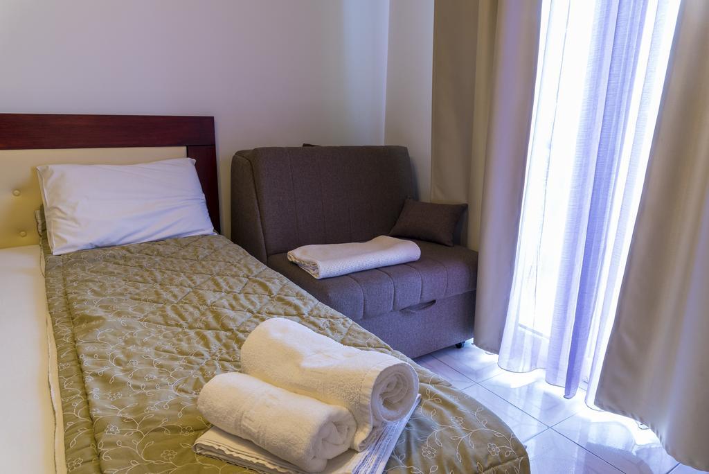 Zografos Hotel