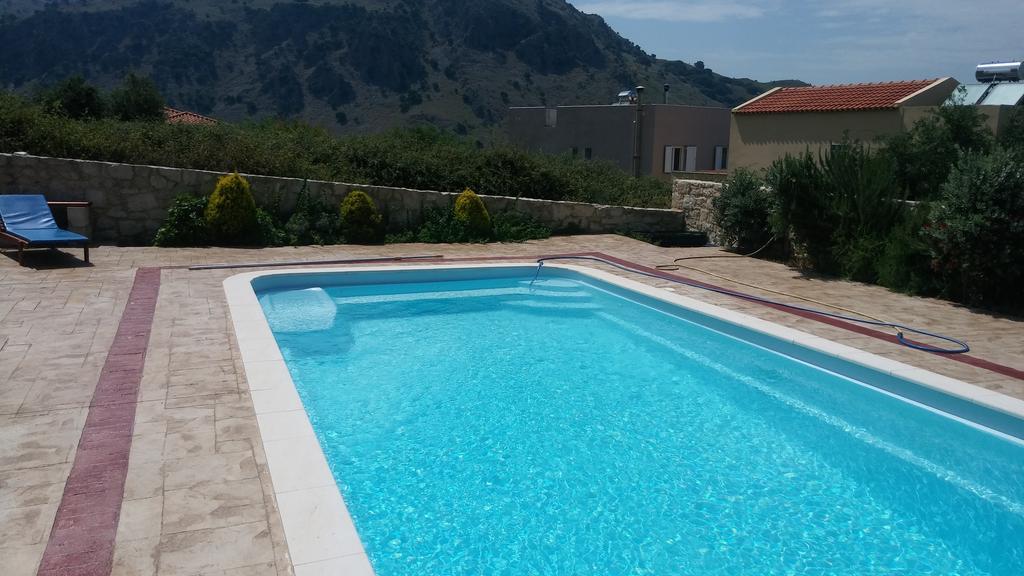Lake Villas Villa