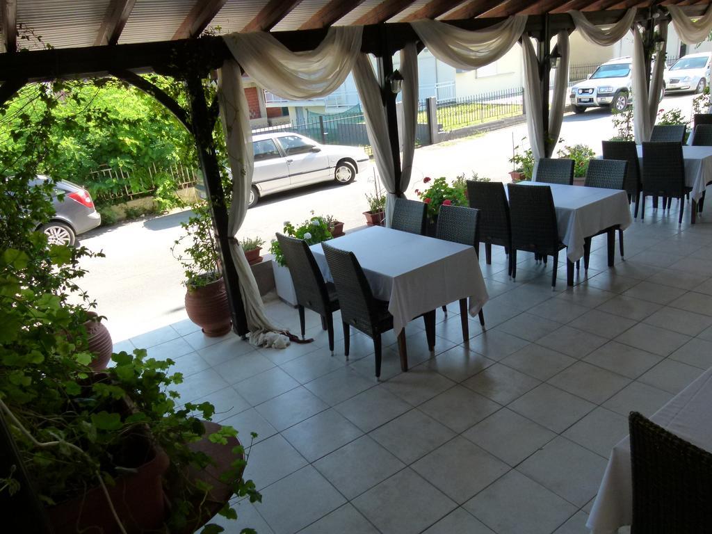 Dias Hotel 3*