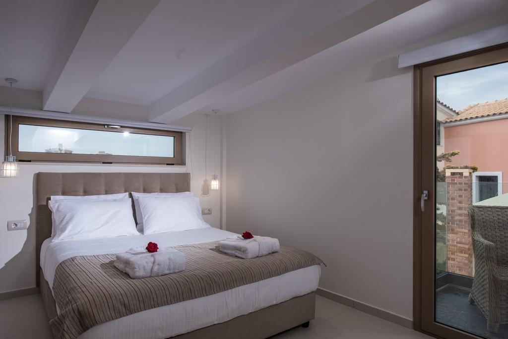 Diamond Village & Hersonissos (Crete)