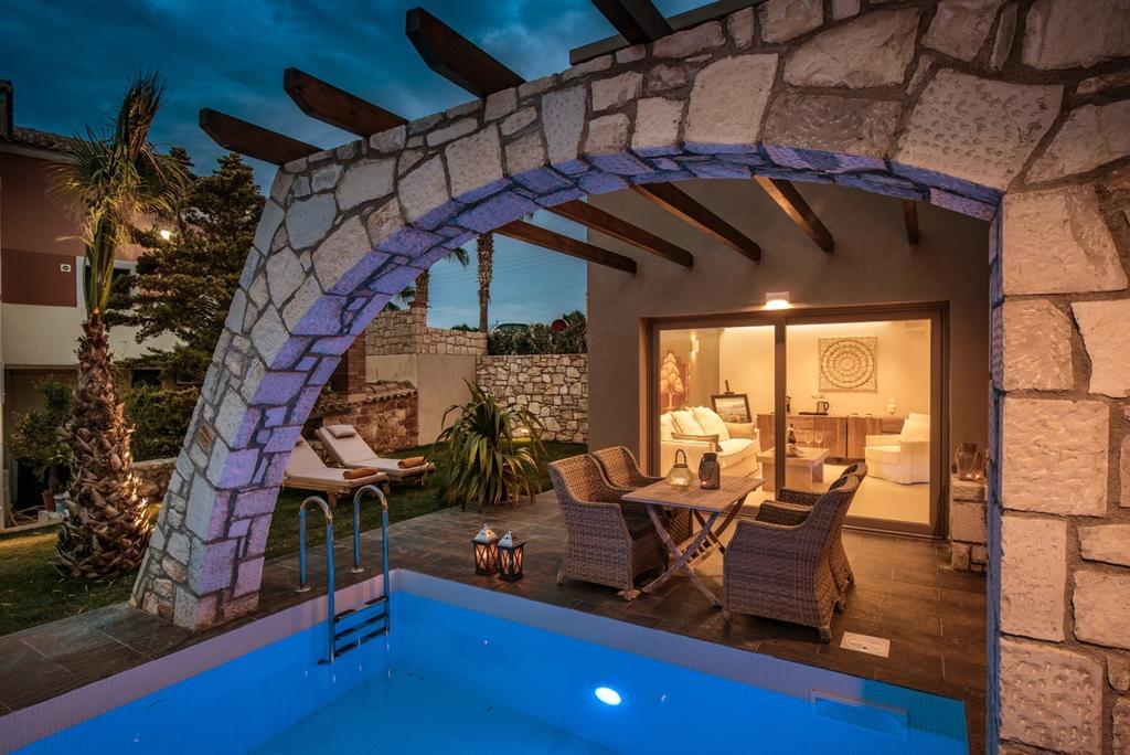 Diamond Village & Hotel Hersonissos (Crete)