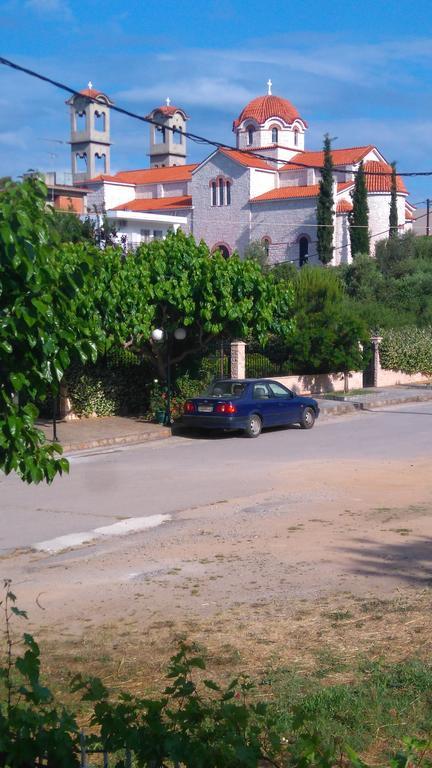 Aidipsos 2* Loutra Edipsou (Evia)