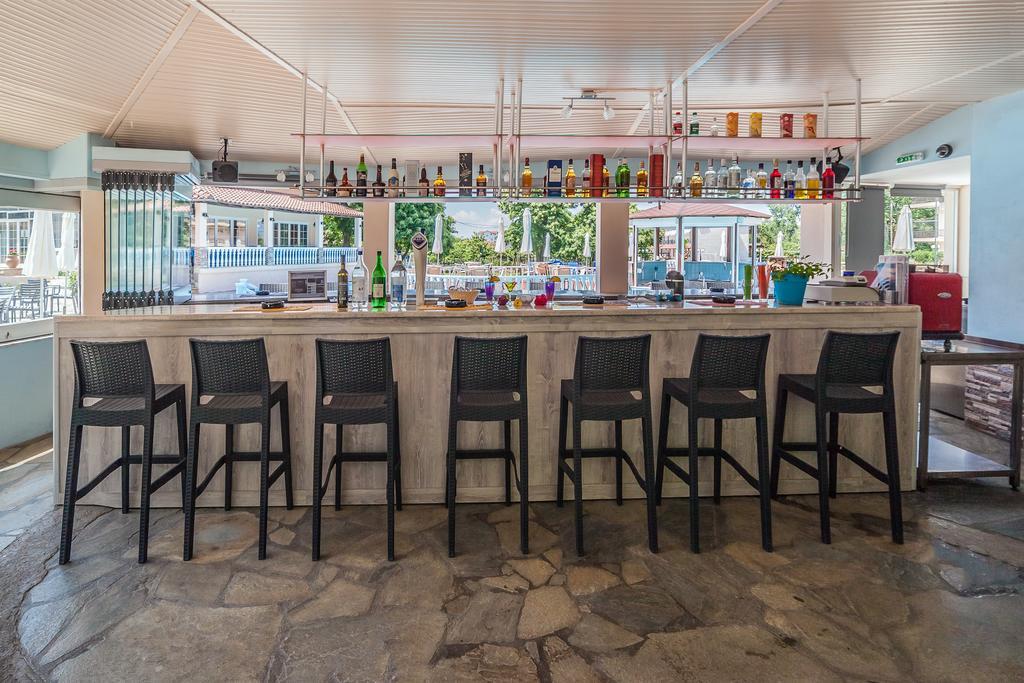 Sintrivanis Resort Beach Apartment