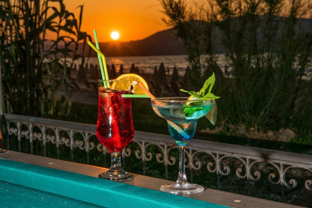 Hotel Happy Days Paralia Kourna
