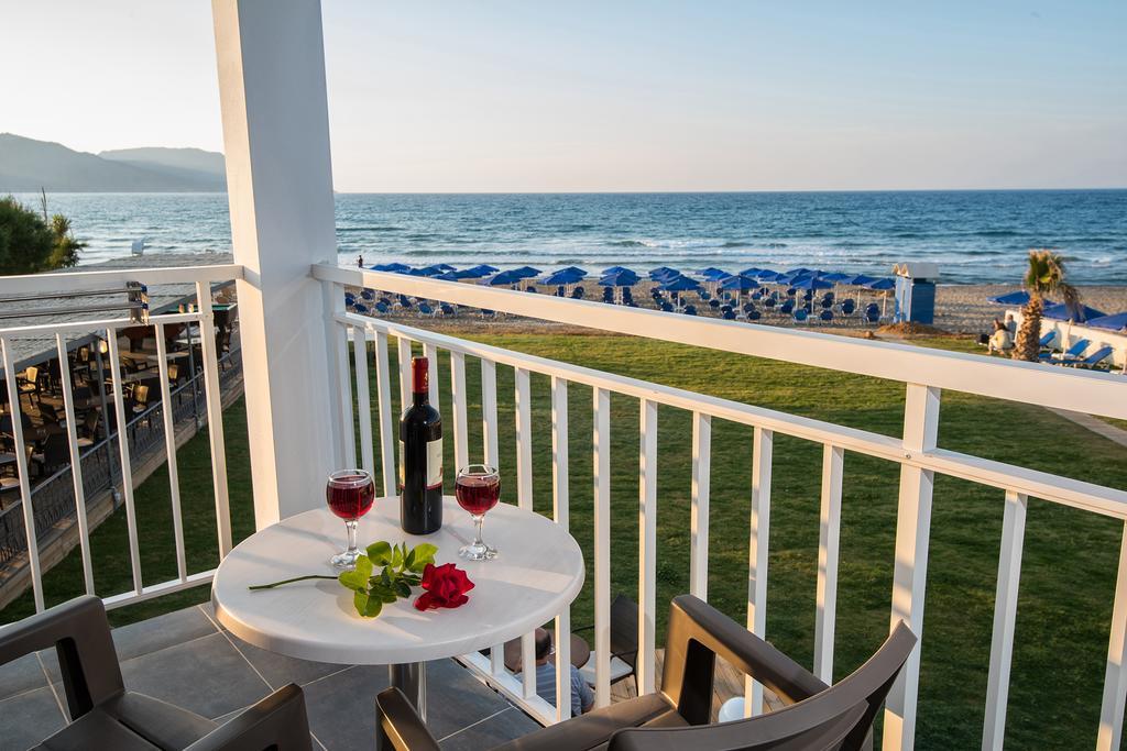 Happy Days Hotel Paralia Kourna